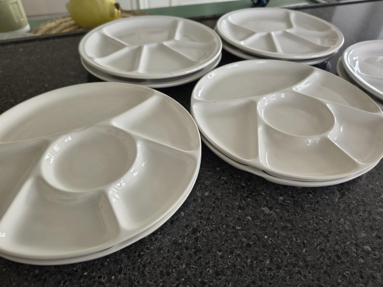Prachtige set van 10x witte fondueborden, gourmetborden.