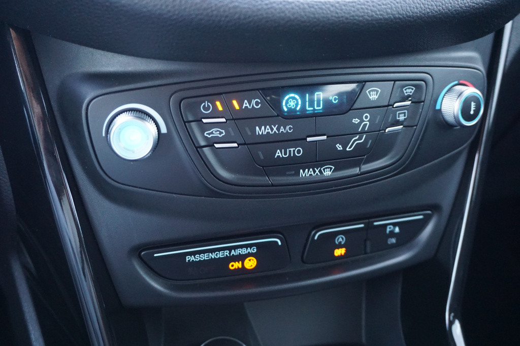 Ford B-max 1.0 ecoboost titanium airco / navi / cruise / elektr. ramen / na