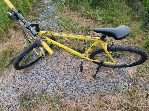 Peugeot mountainbike geel, goede staat