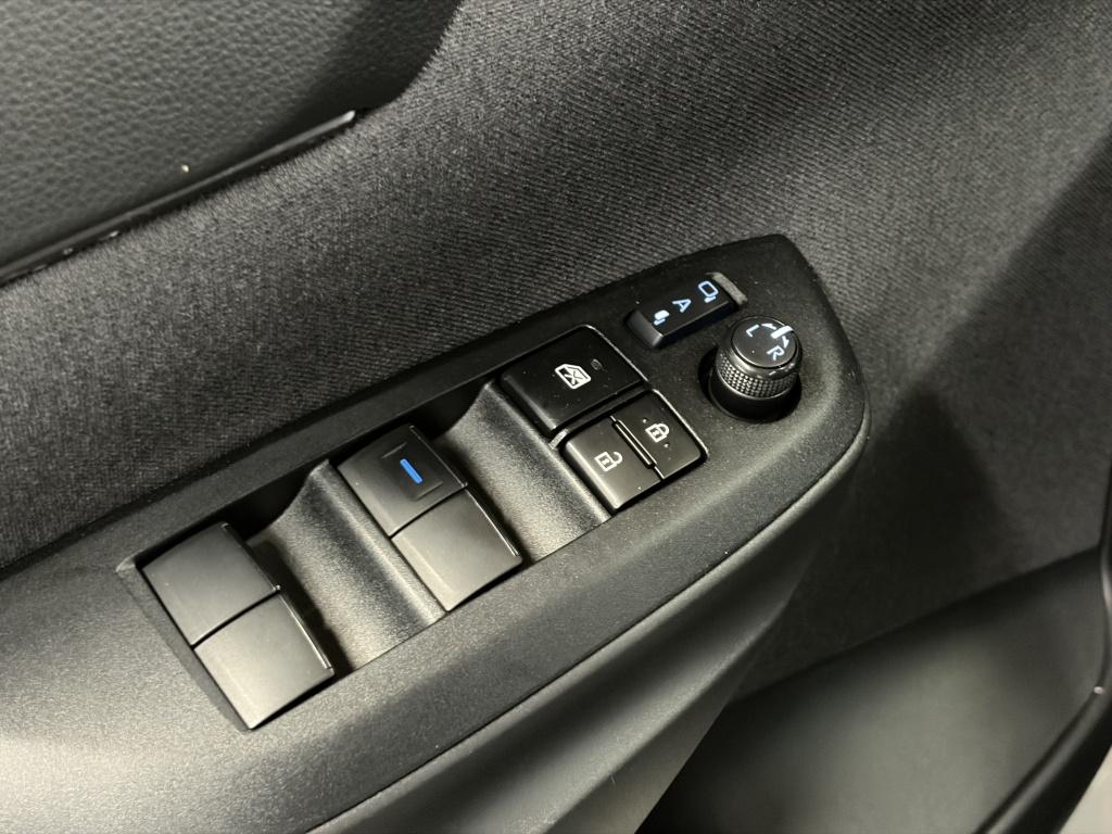 Toyota Yaris Cross 1.5 hybrid gr sport| jbl| stoelverw.| carplay| a.camera|