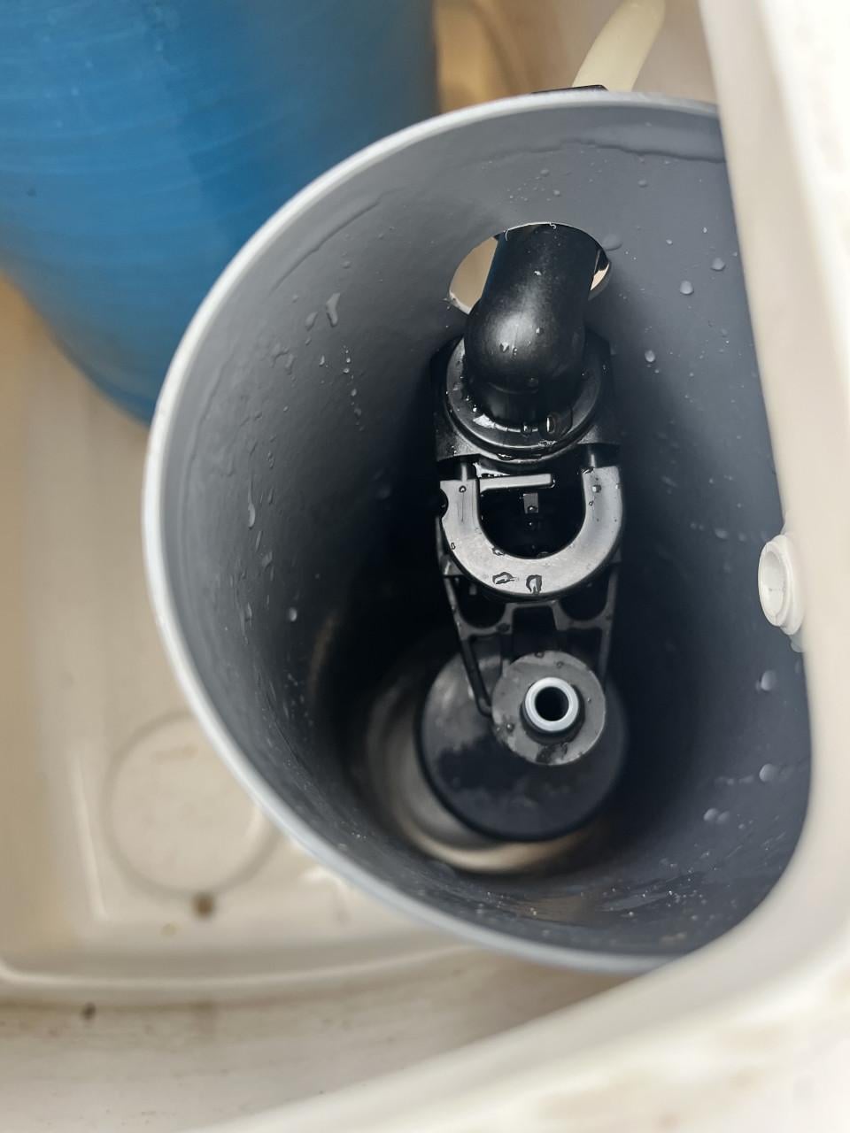Oude waterontharder.