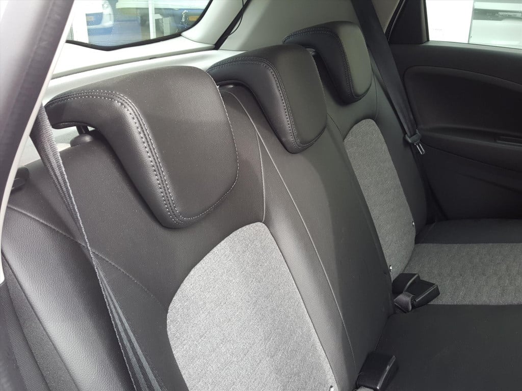 Renault Zoe 135pk intens (batterijkoop) 52kwh 3-fase navigatie | achteruitr
