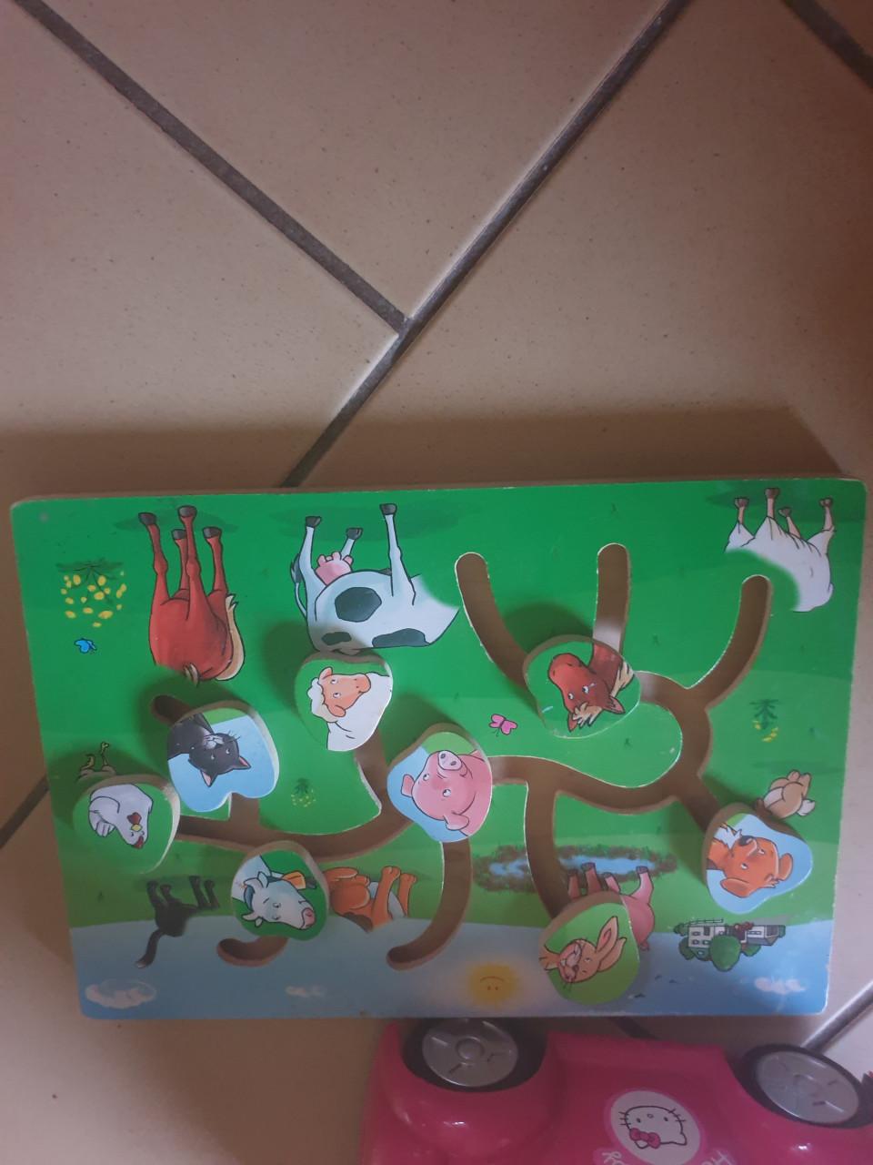 Baby spullen ,muziekstandaard met wipertje