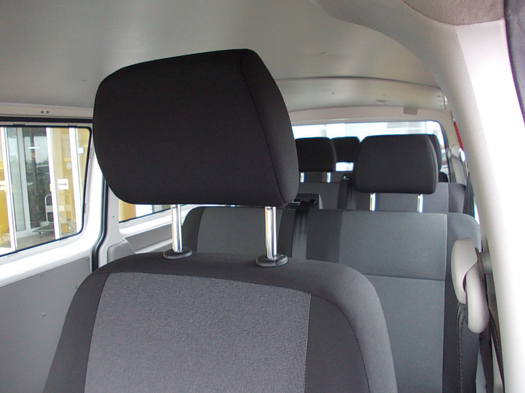 Volkswagen Transporter 2.0 tdi l2/h1 airco 9-persoons personenbus