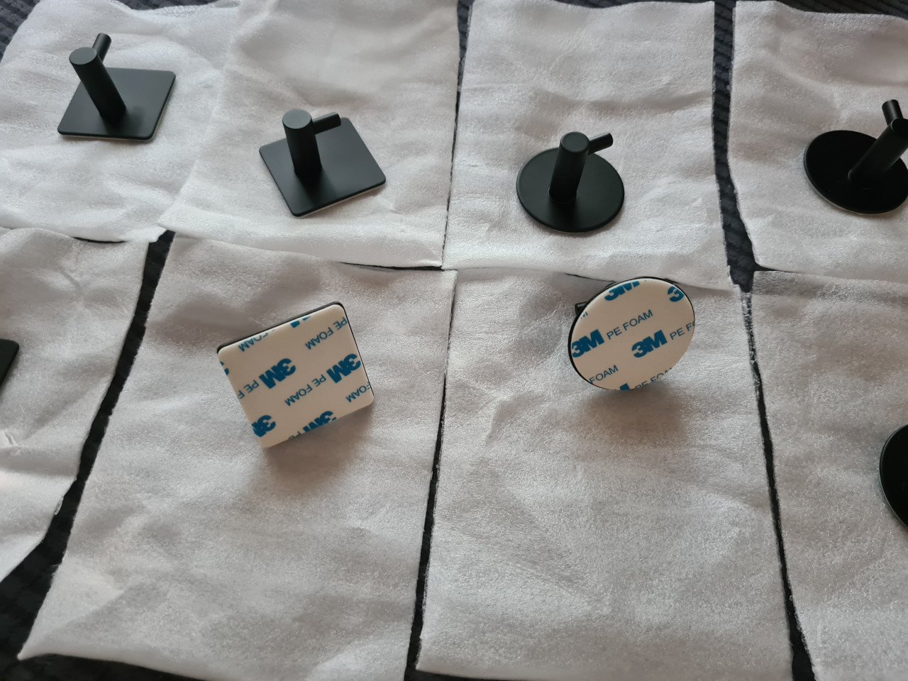 Handdoekhaakjes+toiletrolhouder zonder boren, NIEUW