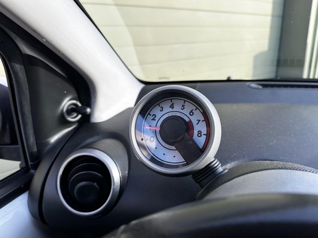 Peugeot 107 1.0 active airco 5drs.