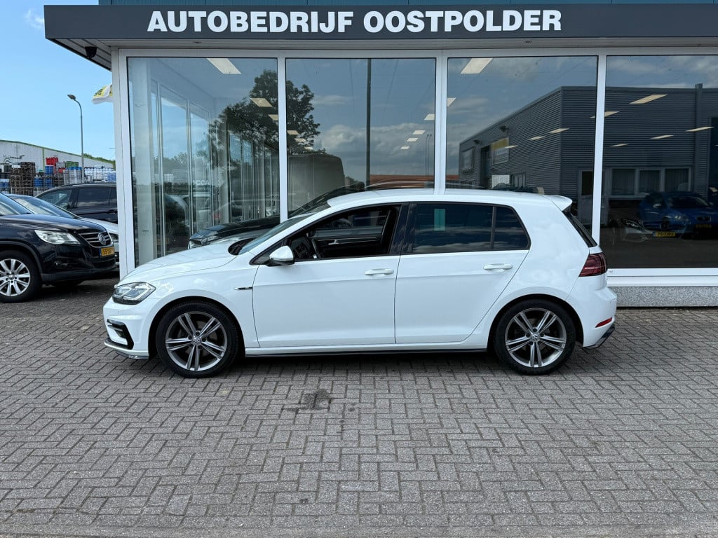 Volkswagen Golf 1.5 tsi highline business r