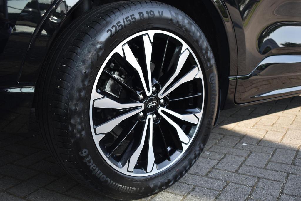 Ford Kuga 1.5 ecoboost st-line x | climate control | adaptive cruise contro