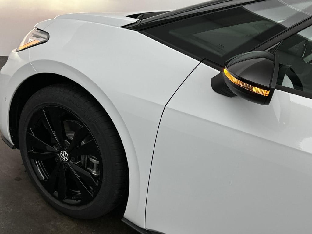 Volkswagen Id.3 pro limited edition 59 kwh accu. 150 kw / 204 pk h