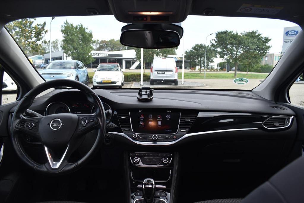 Opel Astra 1.4 innovation | panoramadak | trekhaak | climate control | crui