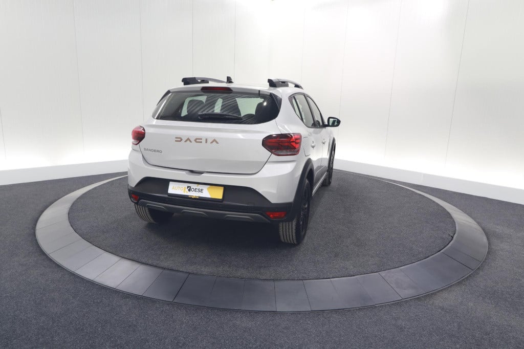 Dacia Sandero Stepway tce 90 extreme | camera | dodehoekdetectie | navigati