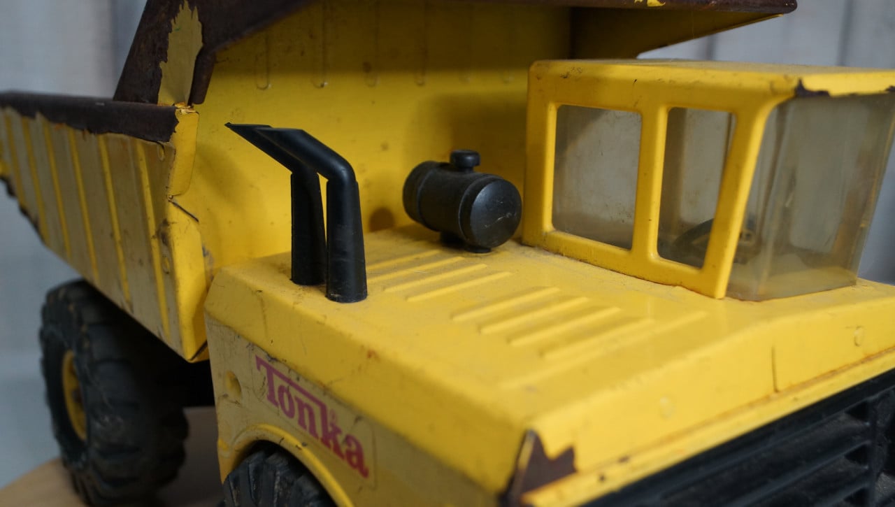 Tonka Mighty Dump truck