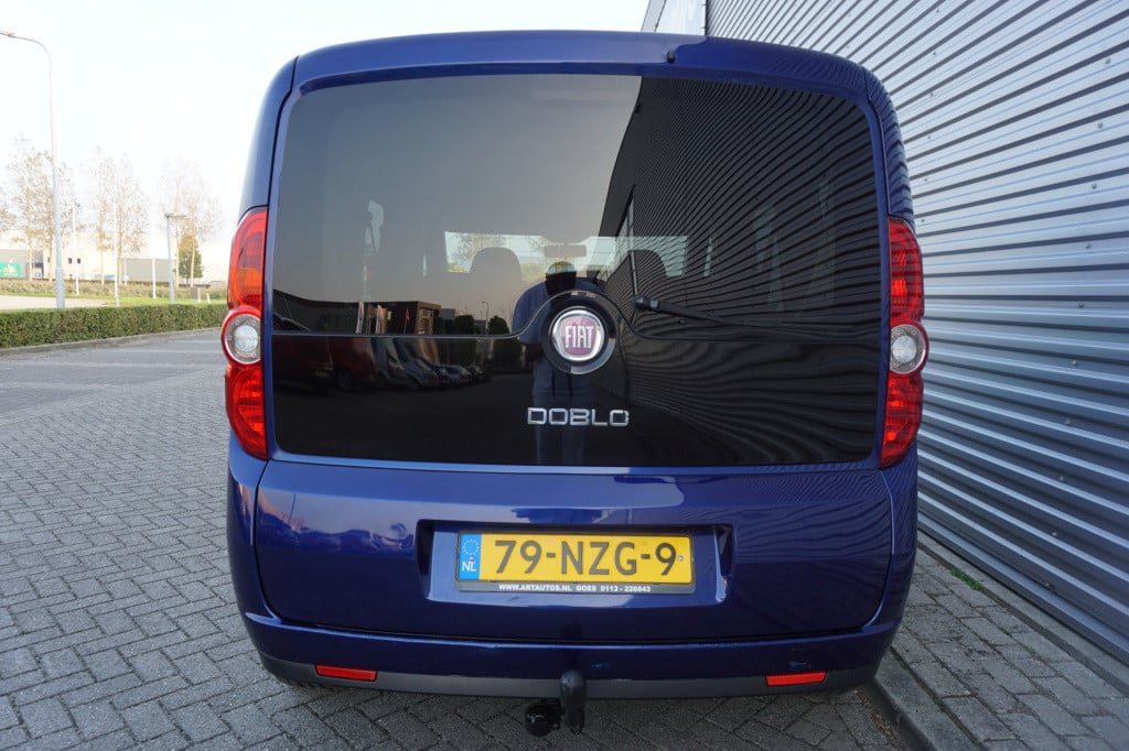 Fiat Doblo 1.4 dynamic airco / cruise / elektr. ramen / trekhaak / nap