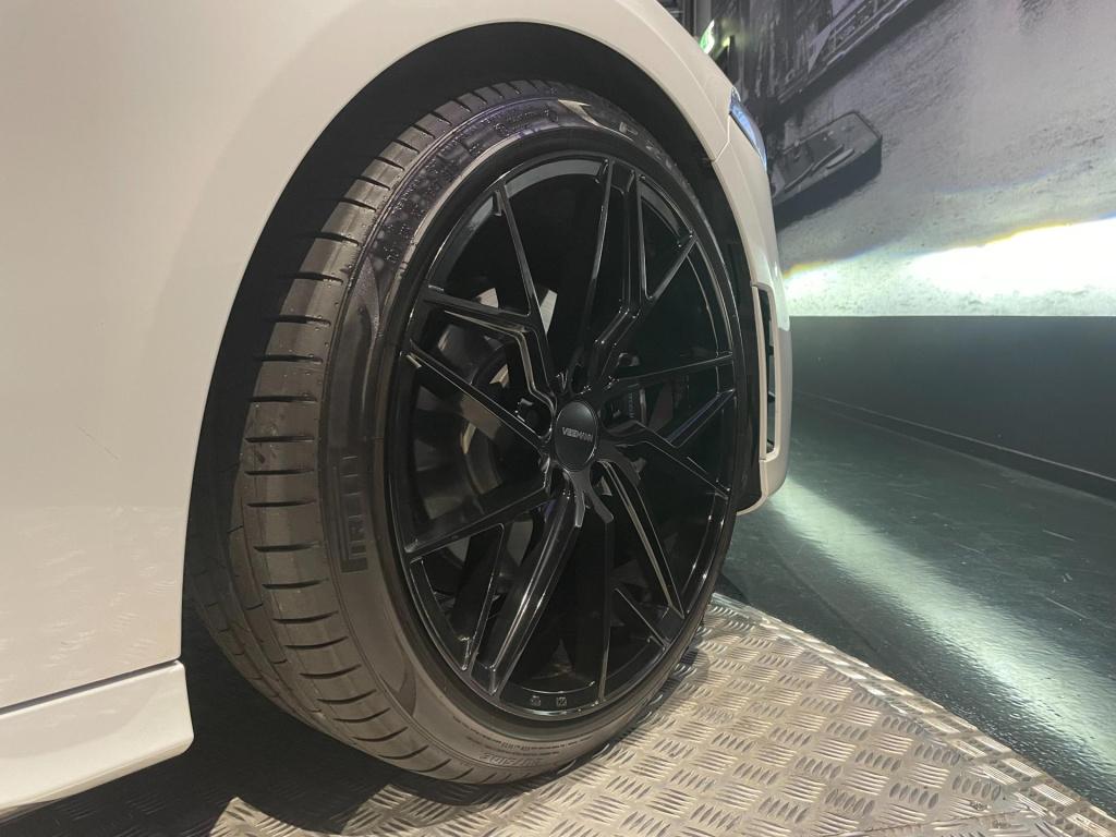 Mercedes-Benz A-Klasse 180 business solution amg *nl auto*led*pano*camera*