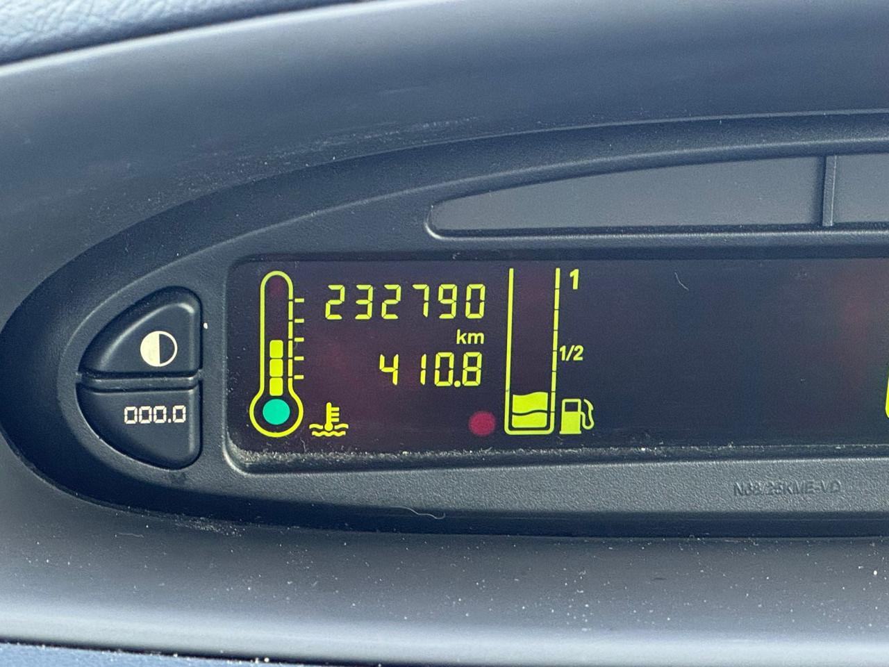 Citroen Picasso bj 2010  1400 euro