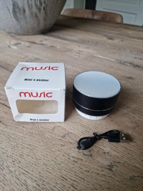MUSIC mini s speaker NIEUW (meerdere beschikbaar)
