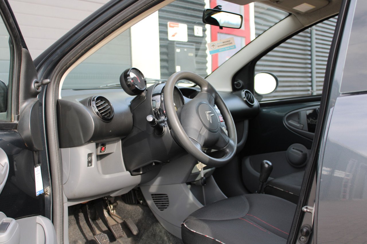 Citroën C1 1.0i 68PK 5D 2012 Grijs APK AIRCO