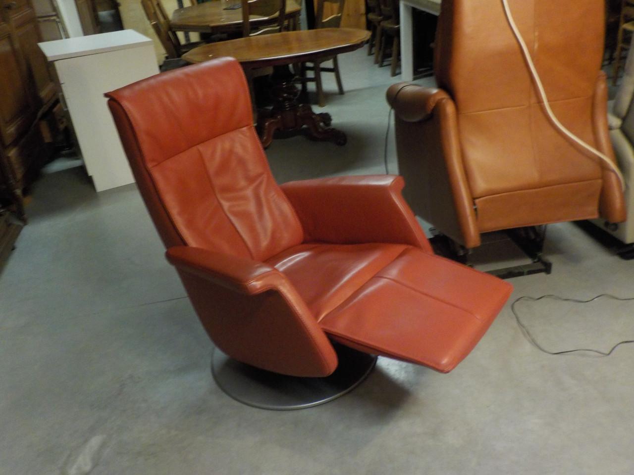 Elektrisch leren relax draai fauteuil met batterij in zeer goede staat