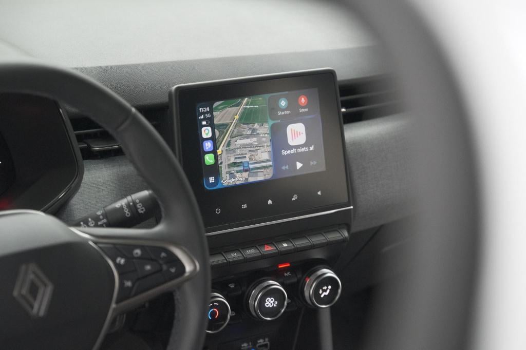 Renault Clio 1.6 e-tech full hybrid 145 evolution | apple carplay | parkeer