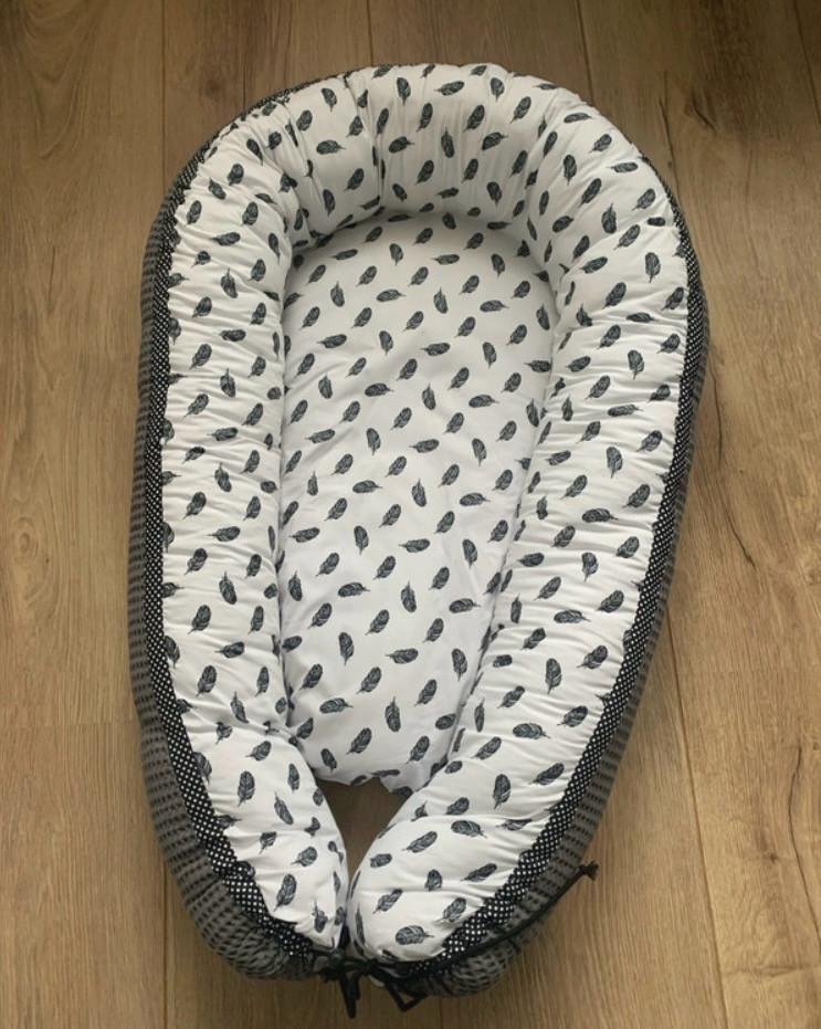 Babynestje met bijpassende dekentjes en boxzak