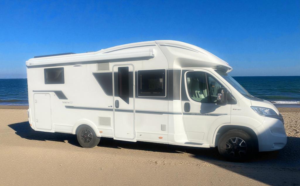 Adria Onbekend matrix 670dl luxe gezinscamper vol comfort en vrijheid! zate