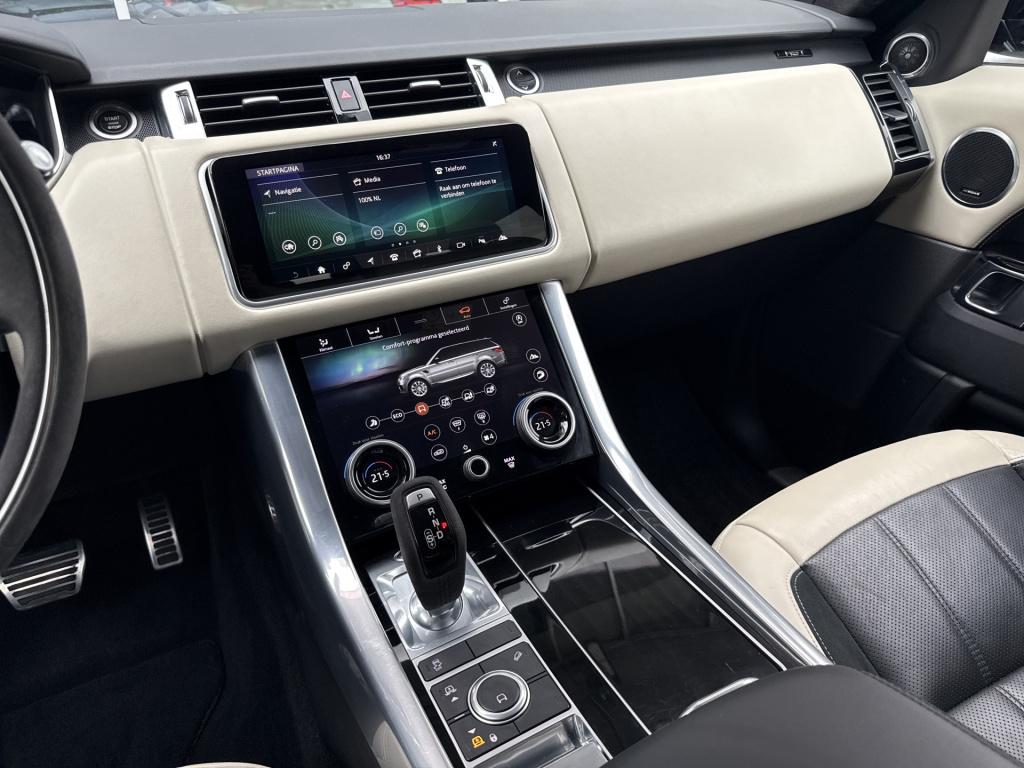 Land Rover Range Rover p400 hst | 23'' | pano | stoelvent. | trekhaak | two