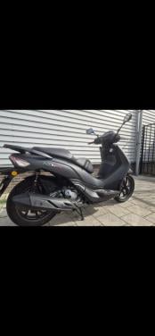 SYM HD 300 ABS 2020 | 8.111 km | Nieuwstaat | Michelin City Grip 2