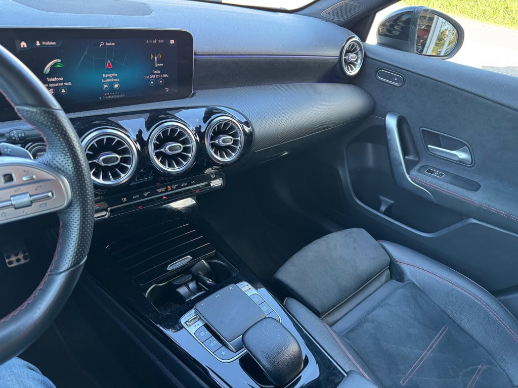 Mercedes-Benz A-Klasse 200 business solution amg night-pakket automaat , pa