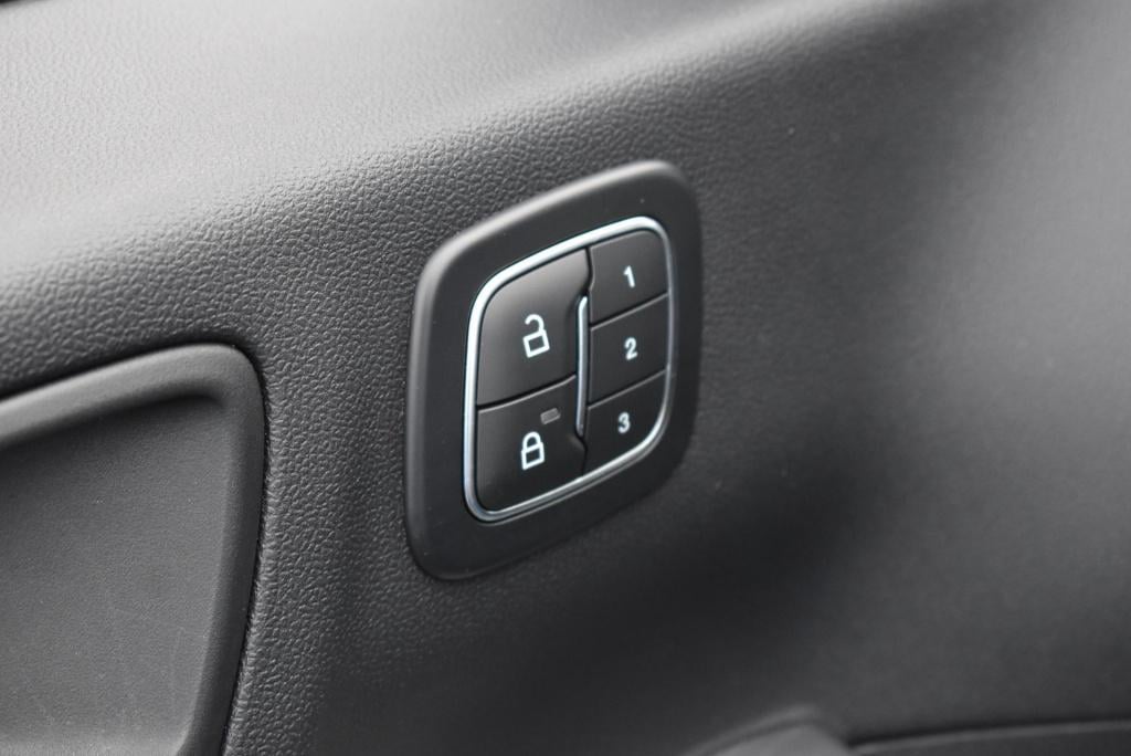 Ford Kuga 2.5 phev st-line x | climate control | adaptieve cruise control |