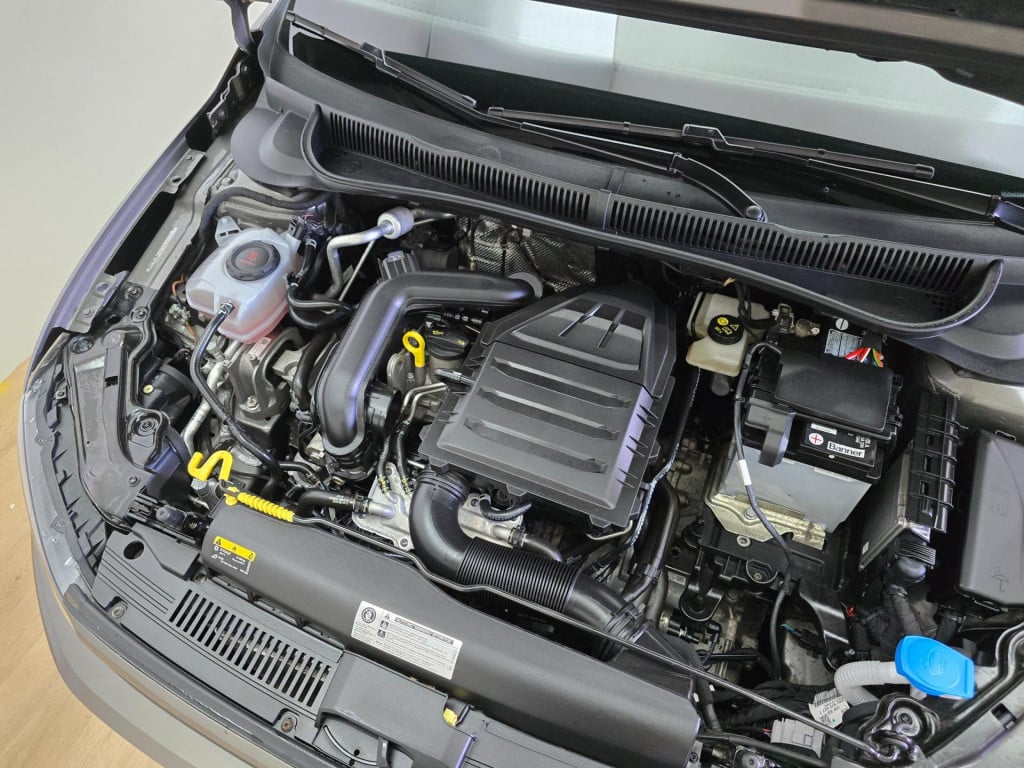 Volkswagen Polo occasion automaat 1.0 tsi highline business r uitvoering | 
