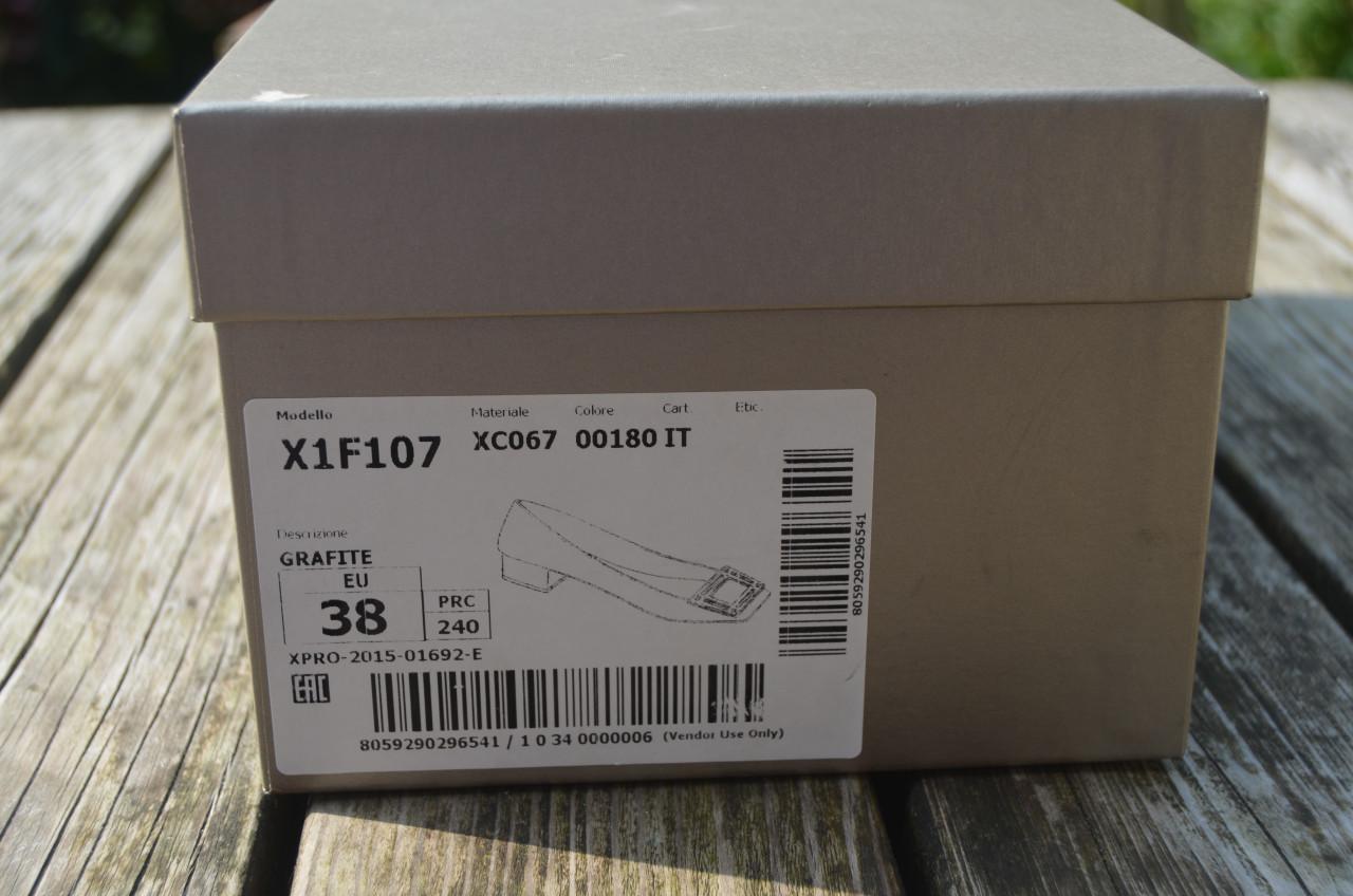 Giorgio Armani damesschoenen mt 38 in prima staat (van een verzamelaar)(2)