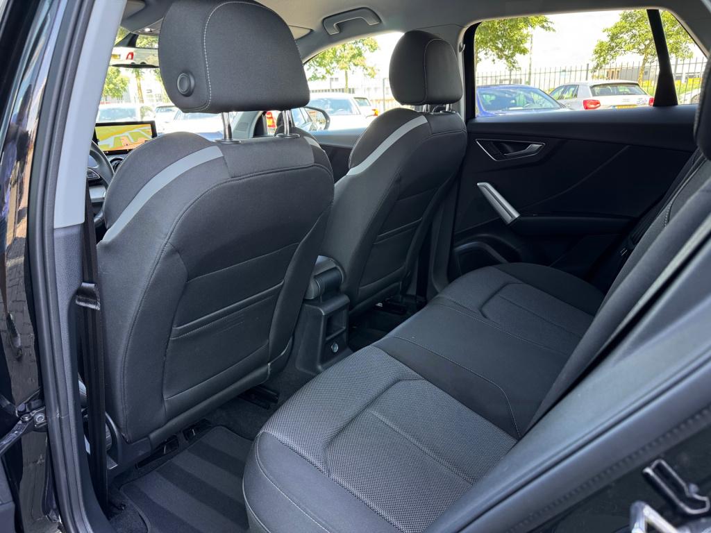 Audi Q2 35 tfsi s edition * virtual cockpit * carplay * keyless * camera