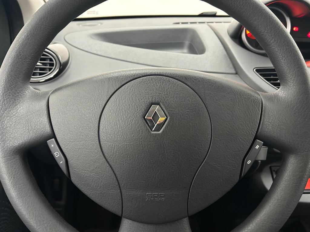 Renault Twingo occasion 1.2 16v collection | wit | tweedehands renault twin