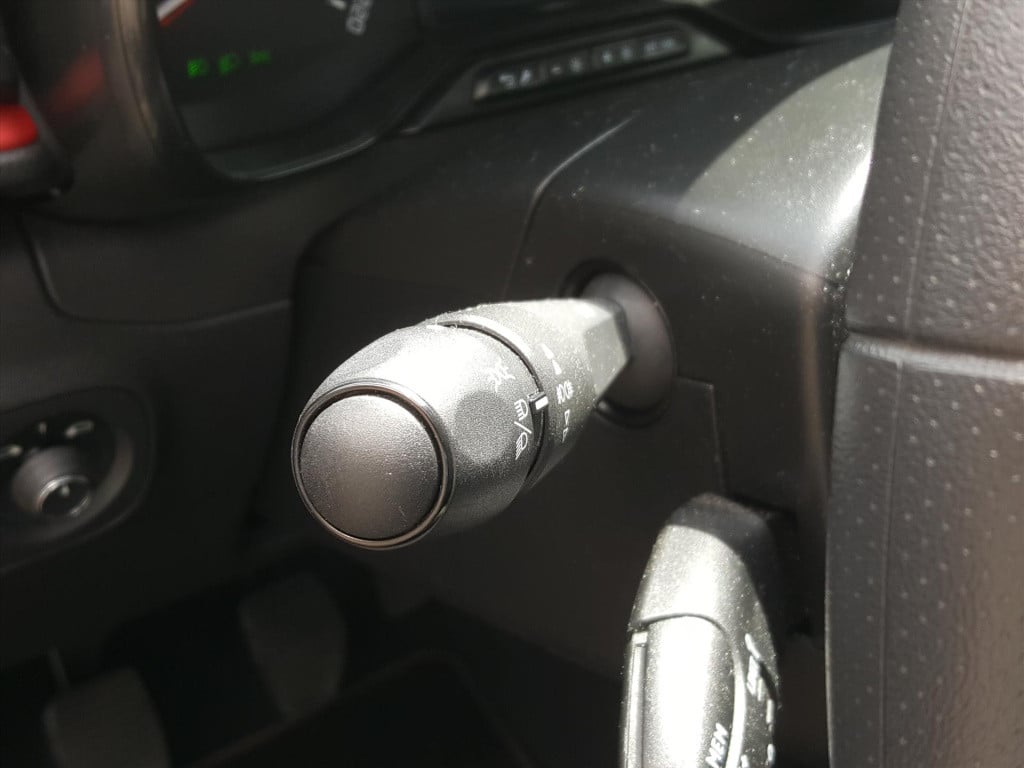Citroen C3 1.2 puretech 83pk s&s c-series trekhaak | navigatie | cruise & c