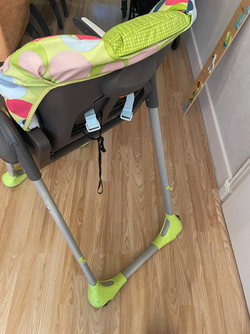 Chicco Polly kinderstoel – uitstekende staat