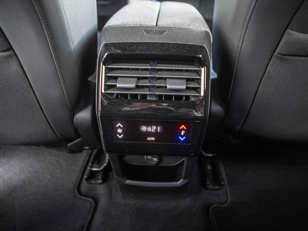 Peugeot 5008 hybrid 145pk e-dcs6 allure 7p automaat | apple/android | camer