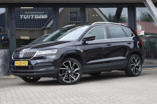 Skoda Karoq 1.5 tsi act | leder | trekhaak | camera | apple carplay | andro