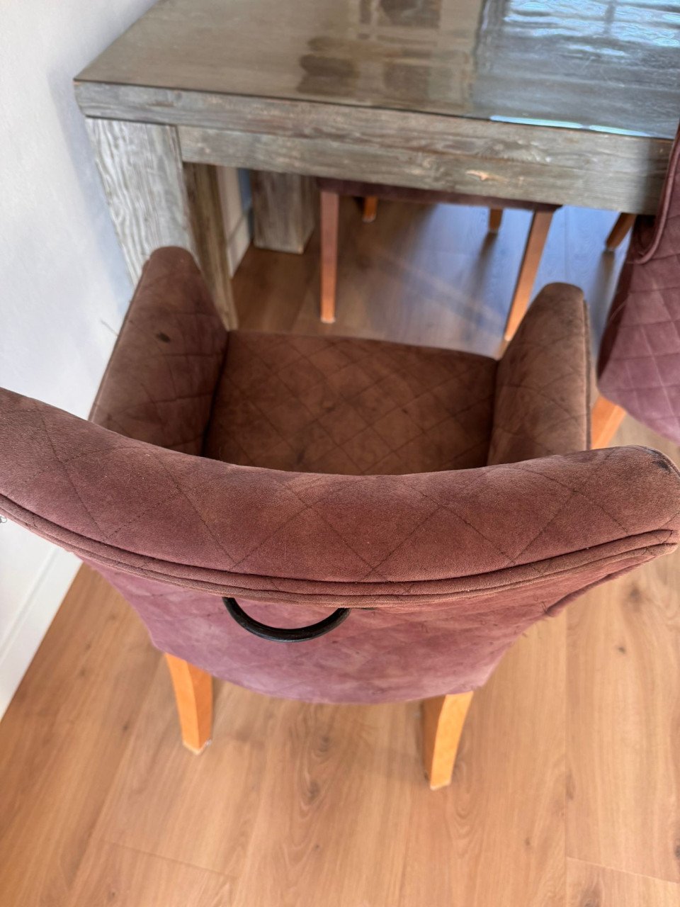 Mooie robuuste eettafel