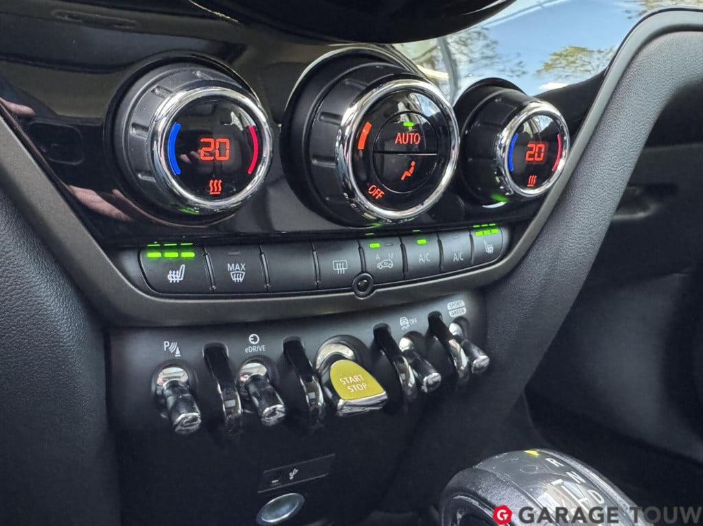 Mini Countryman 1.5 cooper s e all4 chili *pano, head-up*