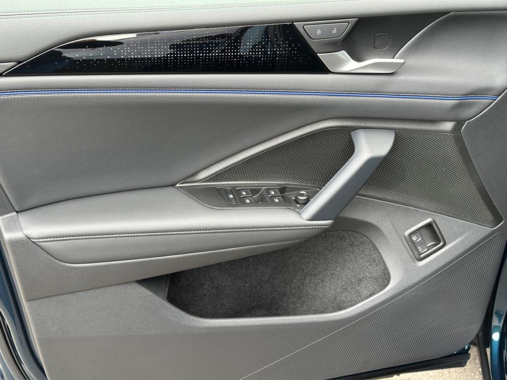 Volkswagen Tiguan 1.5 ehybrid r-line | black line | head-up | 360 camera | 