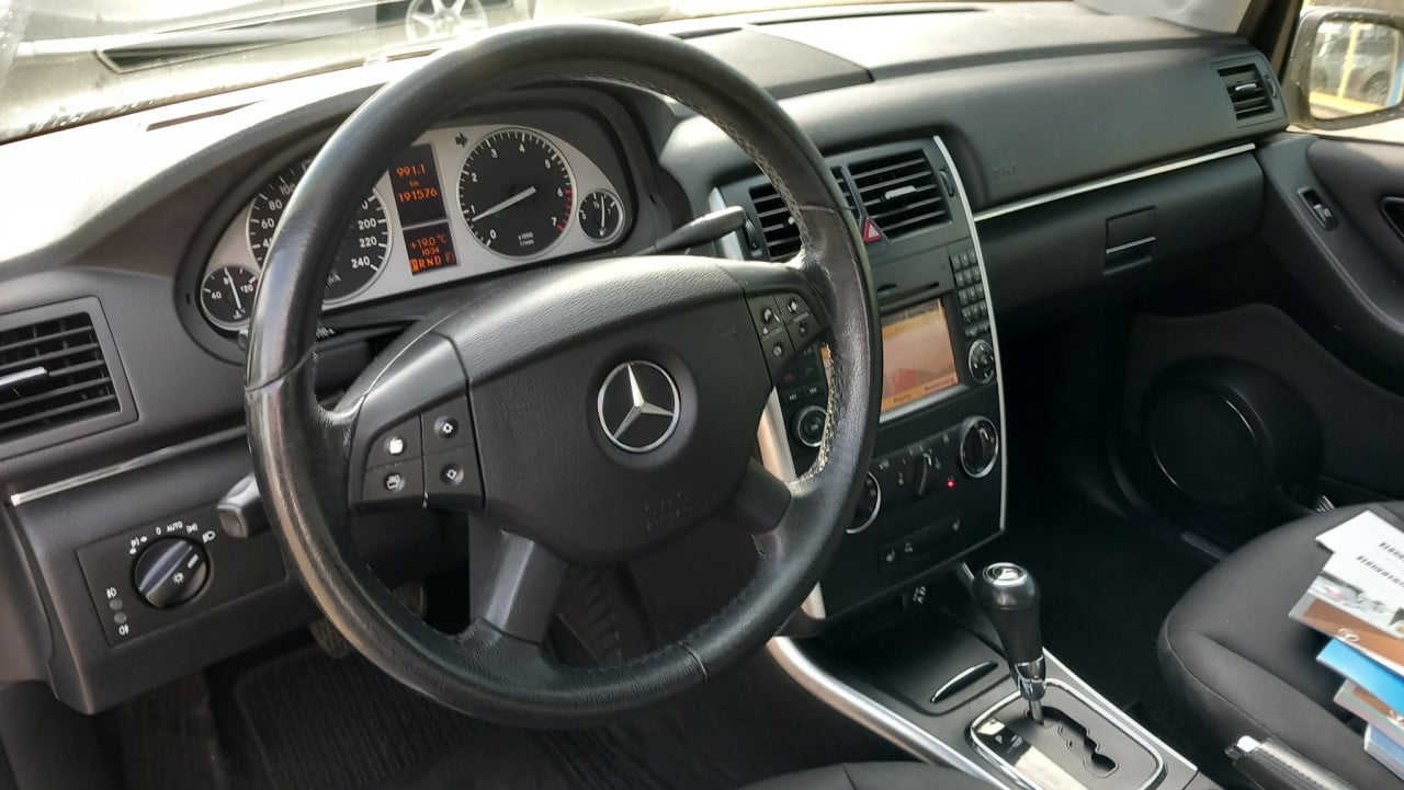 Mercedes B-Klasse 200 5 deurs Automaat !! bj:2008 airco-navigatie