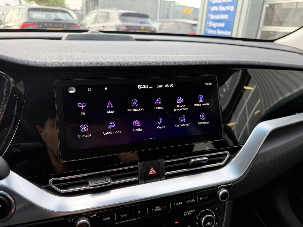 Kia e-Niro - DynamicLine 64 kWh|3Fase|ACC|Stoel/Stuurverwarming