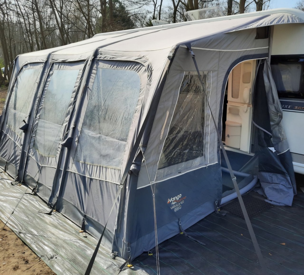 Opblaasbare voortent vango 420