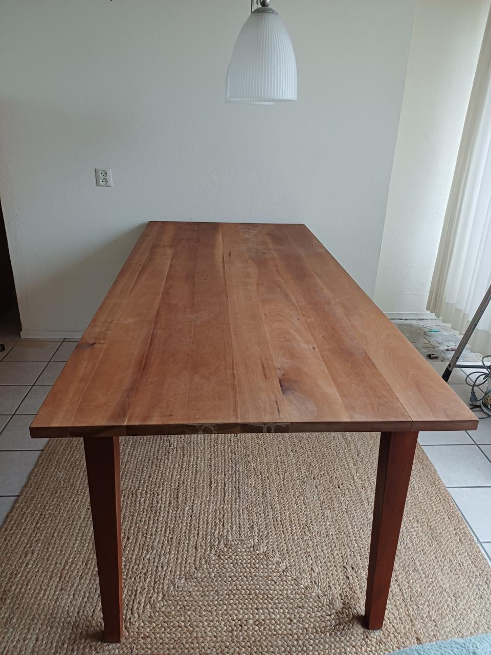 Eettafel kersenhout