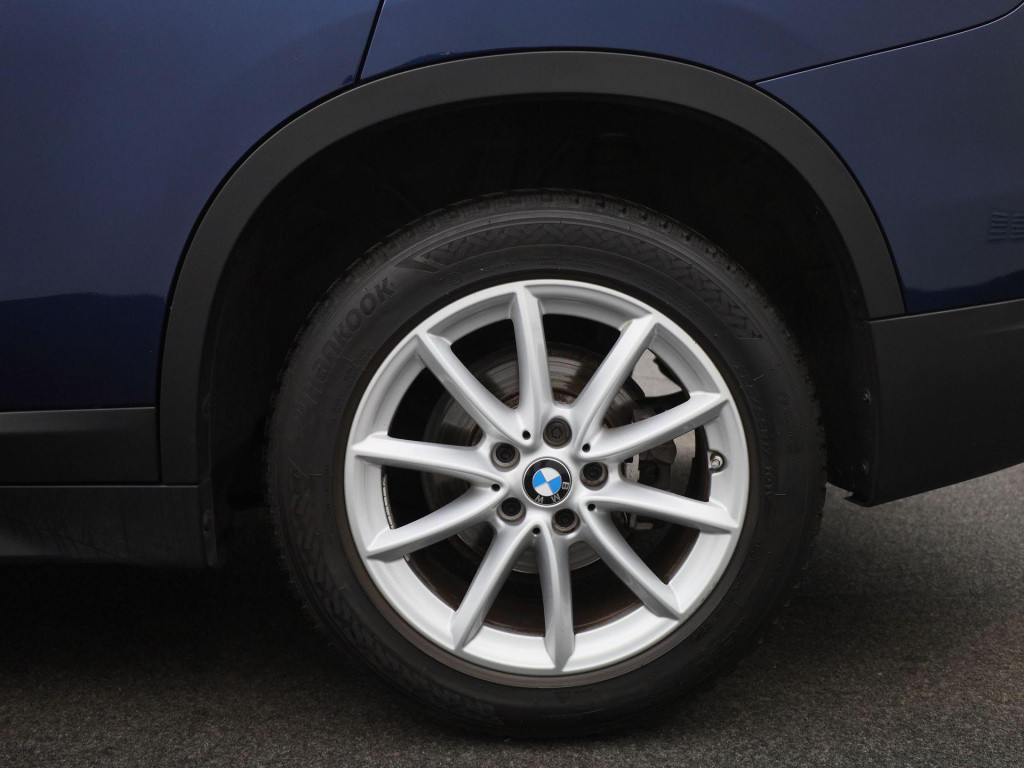BMW X1 sdrive18i | automaat | navigatie | camera | climate control | blueto