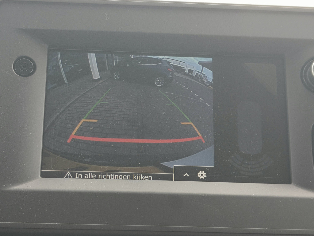 Renault Master t35 2.3 dci 135 koelwagen l2h2 comfort uit voorraad leverbaa