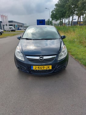 Opel corsa bj 2009  1850 euro