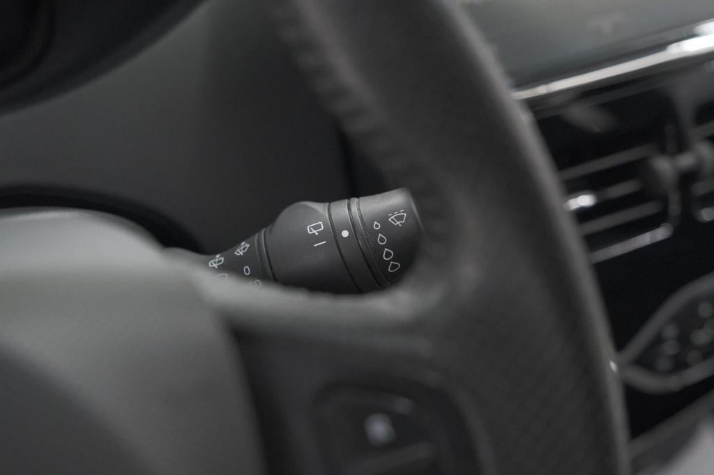 Renault Zoe q90 intens quickcharge 41 kwh | huuraccu | navigatie | parkeers