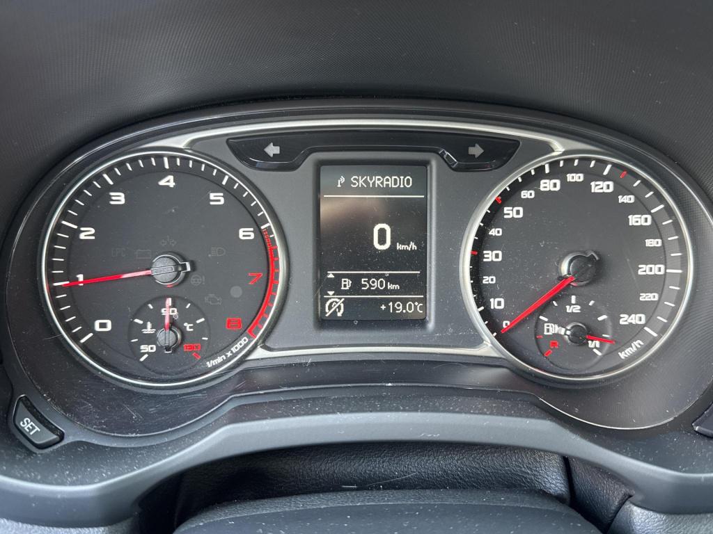 Audi A1 Sportback 1.4 tfsi cod admired s-line automaat