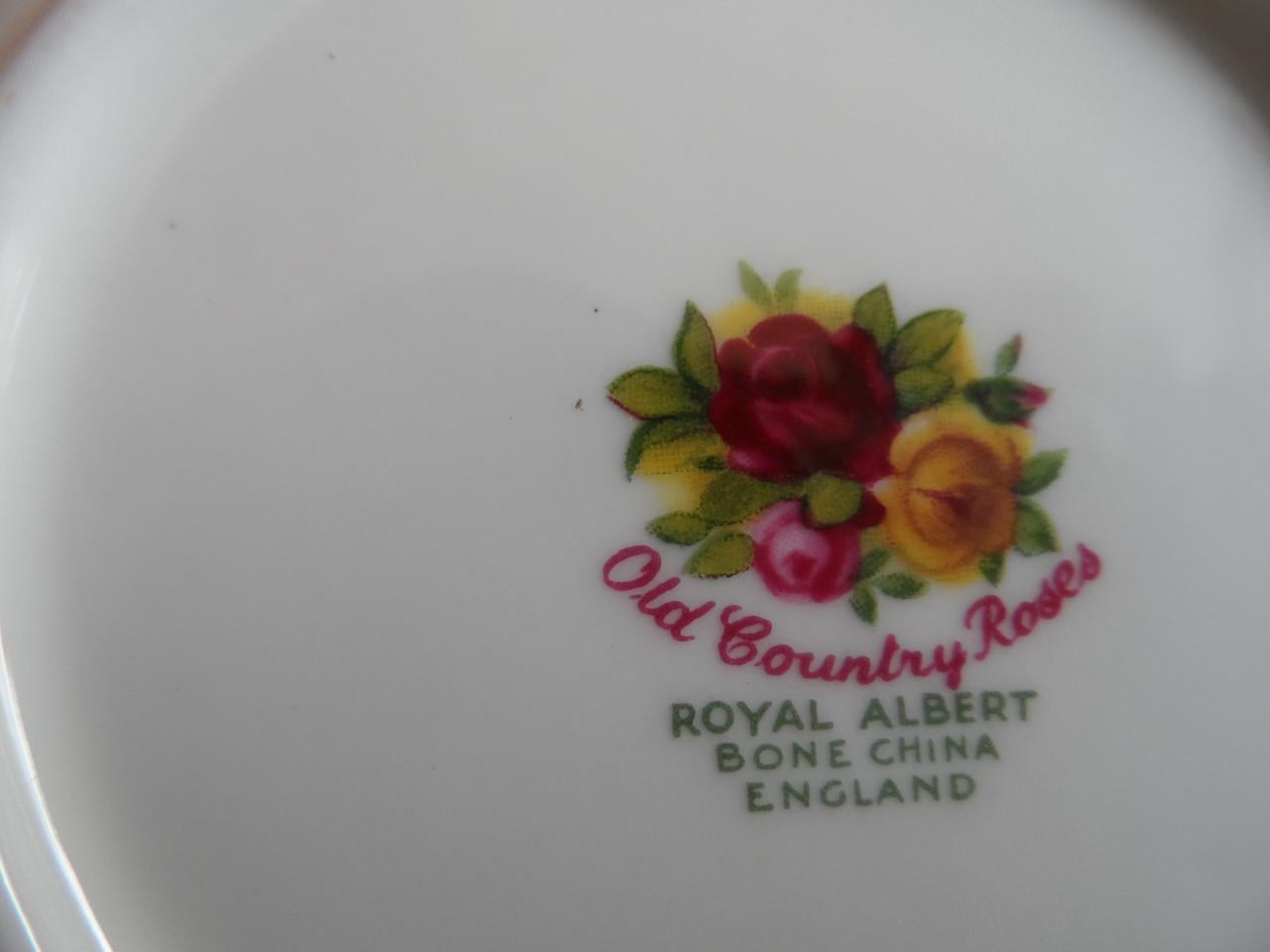 Royal Albert Old Country Roses